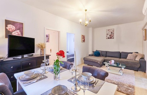 Durdevac House | 310 m² House ∙ 6 bedrooms ∙ 16 guests