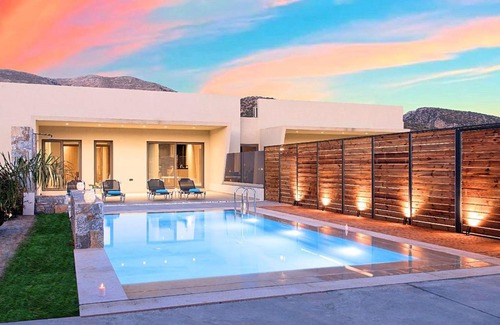 Sissi House | 310 m² House ∙ 9 bedrooms ∙ 22 guests