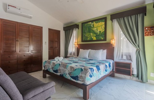 Playacar Villa | 310 m² Villa ∙ 6 bedrooms ∙ 15 guests