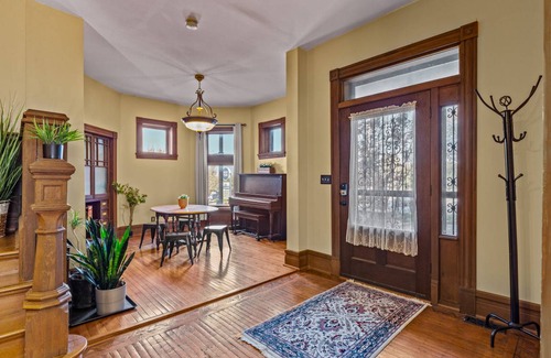 Lafayette Square House | 311 m² House ∙ 5 bedrooms ∙ 10 guests