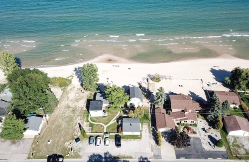 Oscoda House | 311 m² House ∙ 7 bedrooms ∙ 21 guests
