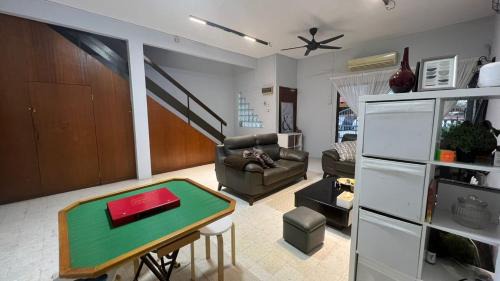 Ampang House | 311 Nana’s Homes BBQ, Games, Netflix 11pax