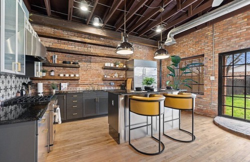 Old East Dallas House | 313 Collett · Perfect Location Modern-Luxury Loft!