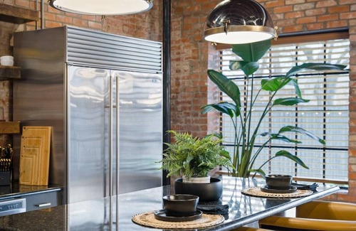 Old East Dallas House | 313 Collett · Perfect Location Modern-Luxury Loft!