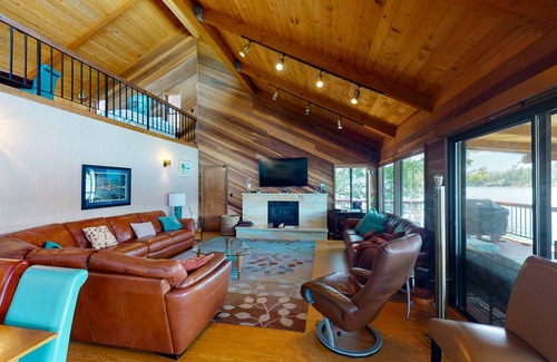 Bass Lake House | 313 m² House ∙ 5 bedrooms ∙ 14 guests