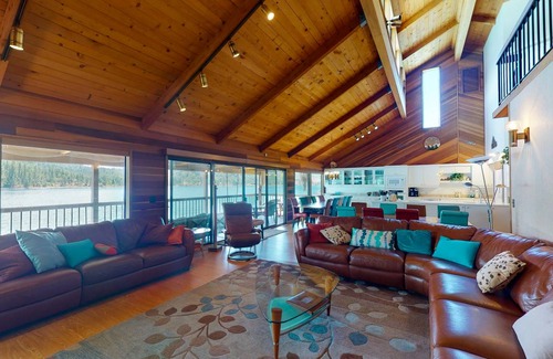 Bass Lake House | 313 m² House ∙ 5 bedrooms ∙ 14 guests