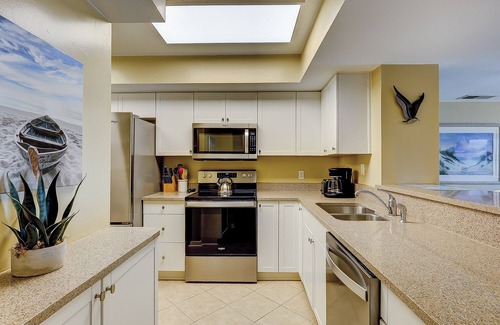 Hilton Head Island Condo | 313 Ocean One - Direct Oceanfront and 3 Bedrooms