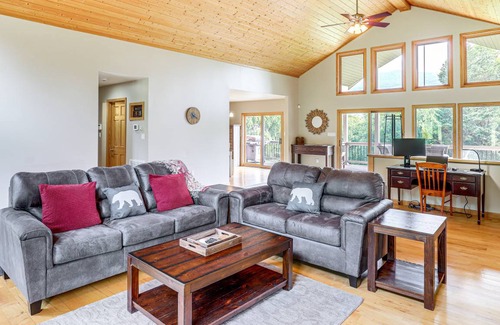 Swannanoa House | 315 m² House ∙ 3 bedrooms ∙ 8 guests