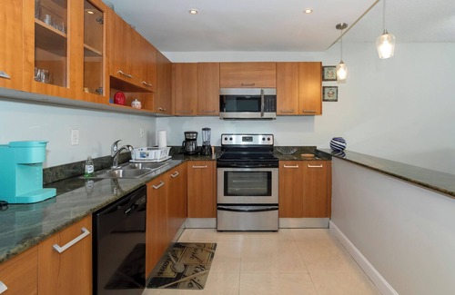 Sunny Isles Beach Apartment | 315 - Walk to beach! Beautiful Pool and Tennis Courts
