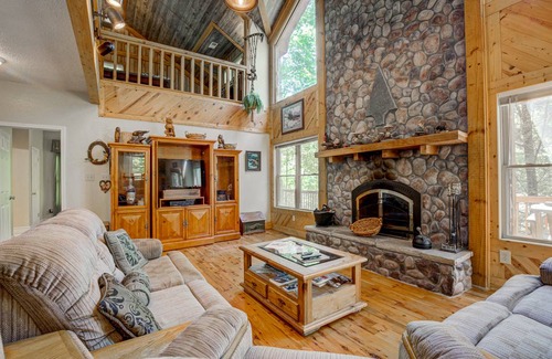 Wiley Cabin | 317 m² Cabin ∙ 3 bedrooms ∙ 10 guests