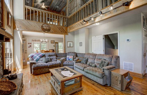 Wiley Cabin | 317 m² Cabin ∙ 3 bedrooms ∙ 10 guests