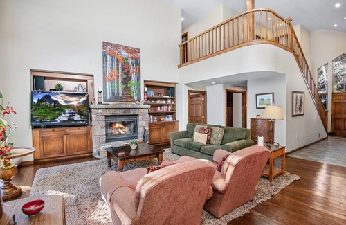 Avon House | 317 m² House ∙ 4 bedrooms ∙ 8 guests