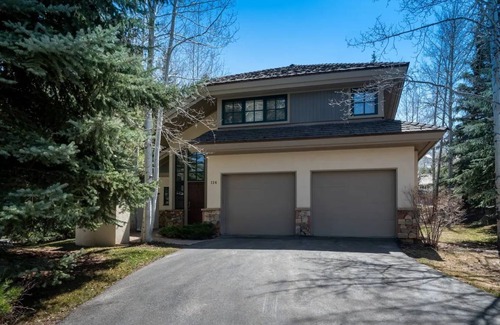 Avon House | 317 m² House ∙ 4 bedrooms ∙ 8 guests