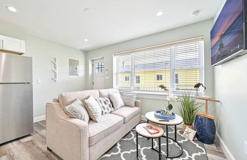 Wildwood Apartment | 318 E Youngs Ave Unit 6 Salty Shore Serenity: Beachside Bliss
