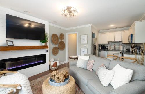 North Forest Beach Villa | 319 Breakers