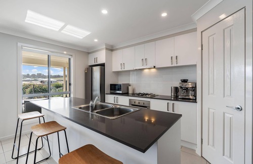 Nangkita House | 32 Blanche Pde Hindmarsh Island