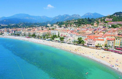 Menton Hotel | 32 m² Hotel ∙ 127 guests