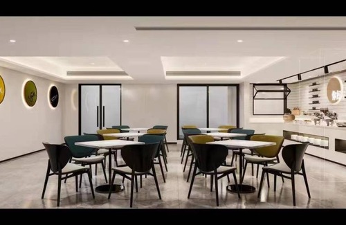 Qingbaijiang Hotel | 32 m² Hotel ∙ 2 guests