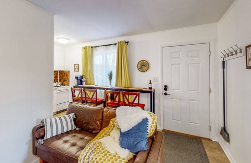 Bloomington House | 32 m² Maisonette ∙ 1 bedroom ∙ 2 guests