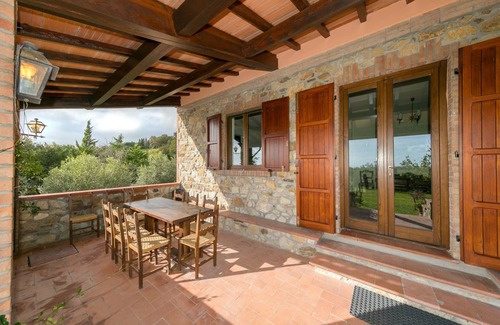 Monteverdi Marittimo House | 320 m² House ∙ 5 bedrooms ∙ 9 guests