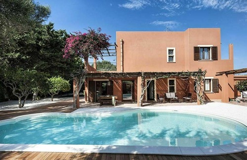 Marsala Villa | 320 m² Villa ∙ 5 bedrooms ∙ 10 guests
