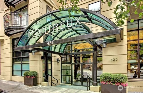 Belltown Condo | 321 Getaway in Seattle Center-Belltown