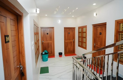 Thalassery Hotel | 325 m² Hotel ∙ 2 bedrooms ∙ 4 guests