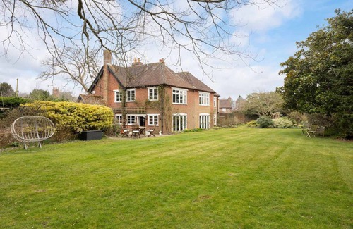 Westbourne House | 325 m² House ∙ 5 bedrooms ∙ 14 guests