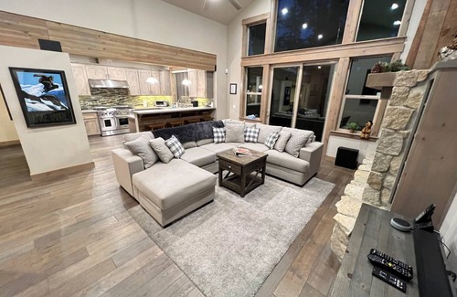 Truckee House | 325 m² House ∙ 5 bedrooms ∙ 10 guests