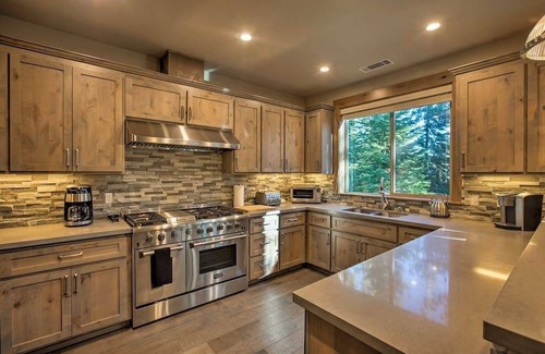Truckee House | 325 m² House ∙ 5 bedrooms ∙ 10 guests