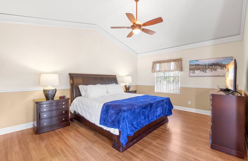 Palm Harbor House | 325 m² House ∙ 5 bedrooms ∙ 10 guests