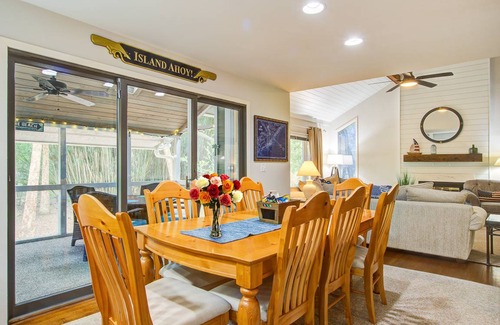 West Beach House | 325 m² House ∙ 5 bedrooms ∙ 10 guests