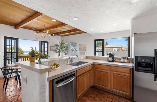 Pacific Grove House | 3263 Villa by the Sea ~ Newly Remodeled, Bay View