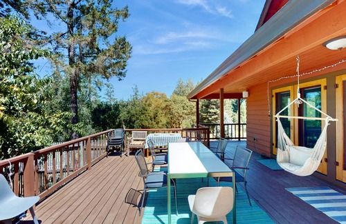Freestone House | 327 m² House ∙ 4 bedrooms ∙ 8 guests
