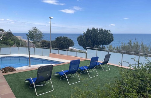 Sant Pol De Mar House | 329 m² House ∙ 5 bedrooms ∙ 10 guests
