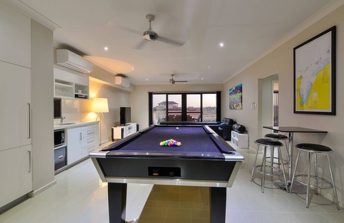 Exmouth House | 33 Inggarda Lane - Impressive Marina property