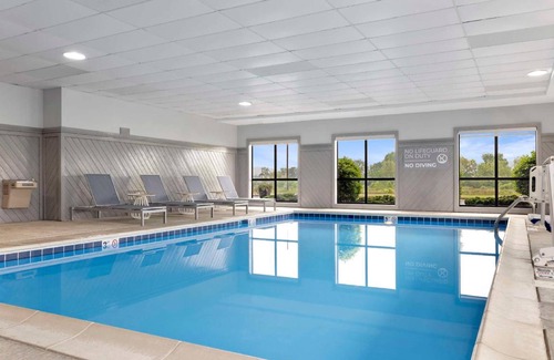 Newcomerstown Hotel | 33 m² Hotel ∙ 127 guests