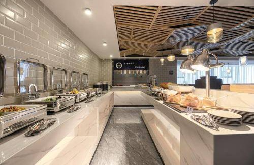 Jintai District Hotel | 33 m² Hotel ∙ 127 guests