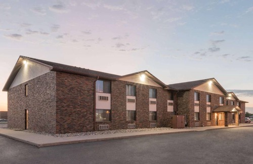 Perham Hotel | 33 m² Hotel ∙ 127 guests