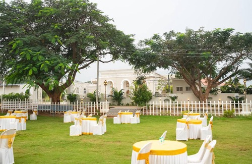 Coimbatore Hotel | 33 m² Hotel ∙ 4 guests
