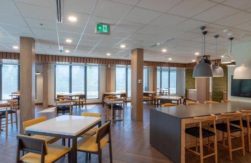Revelstoke Hotel | 33 m² Hotel ∙ 5 guests