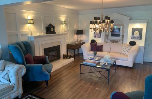 Old Town Historic District House | 33 On Gage Garden Suite