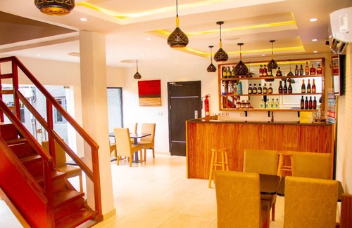 Somolu Apartment | 330 m² Serviced apartment ∙ 2 guests