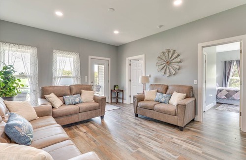 Monroe House | 334 m² House ∙ 3 bedrooms ∙ 8 guests