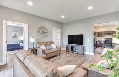 Monroe House | 334 m² House ∙ 3 bedrooms ∙ 8 guests