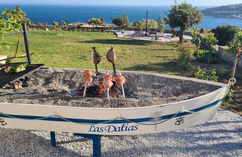 Almunecar Villa | 334 m² Villa ∙ 7 bedrooms ∙ 15 guests