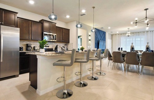 Davenport House | 3348LW WIR Family Colorful Disney Fun & Private Pool Oasis