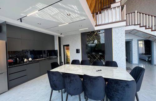 Gabala House | 335 m² Bungalow ∙ 5 bedrooms ∙ 12 guests