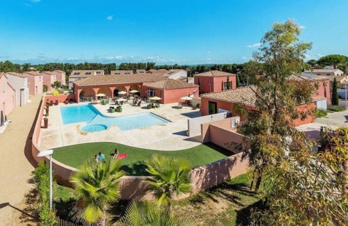 Saint-Christol Other | 34 m² Accommodation ∙ 1 bedroom ∙ 4 guests