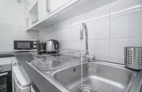 Warwick Apartment | 34 m² Apartment ∙ 1 bedroom ∙ 3 guests